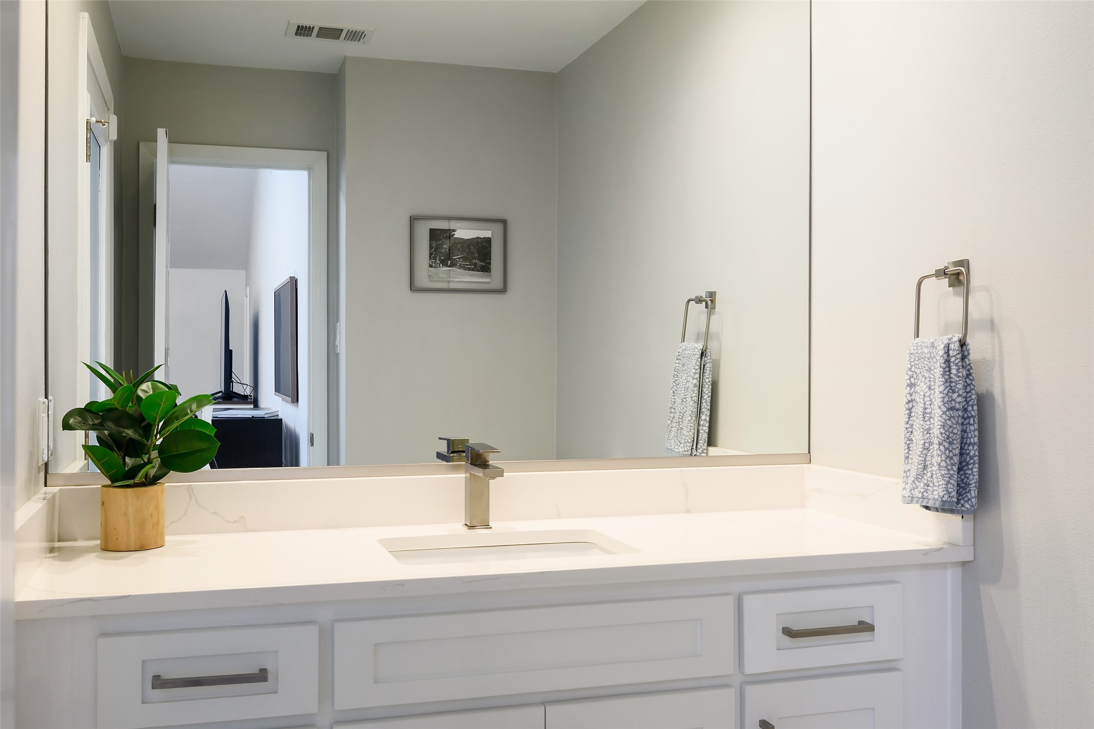6639 Clearhaven Circle Dallas TX 75248