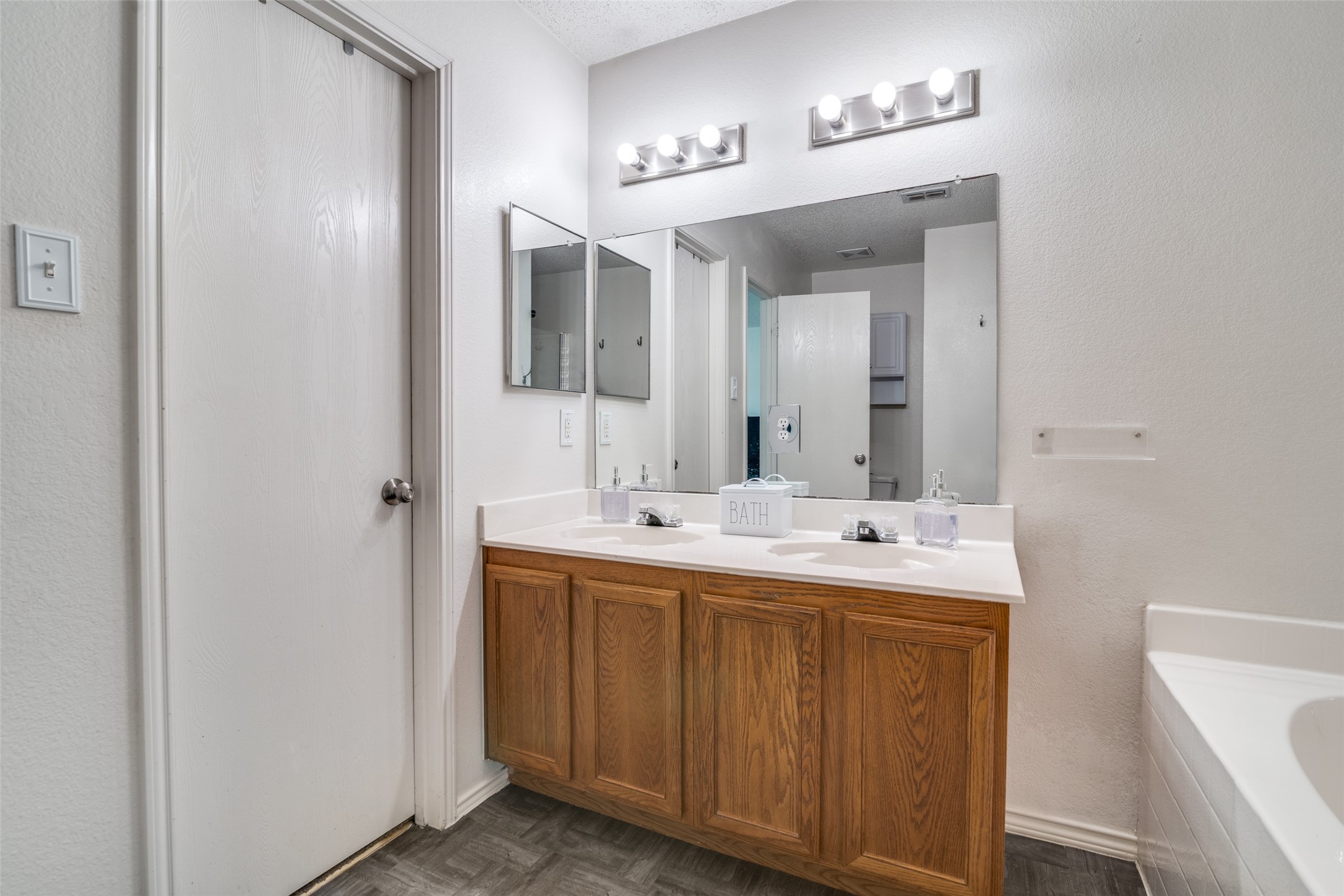 2705 Kernville Drive Wylie TX 75098