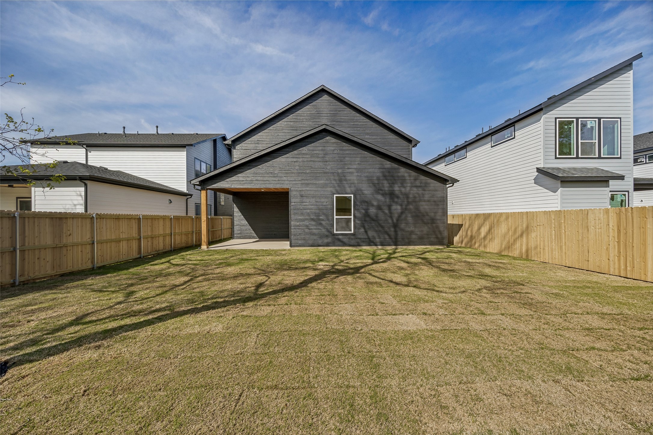 3910 Harlingen Dallas TX 75212