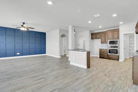 2701 Upland Trail Lane Aubrey TX 76227