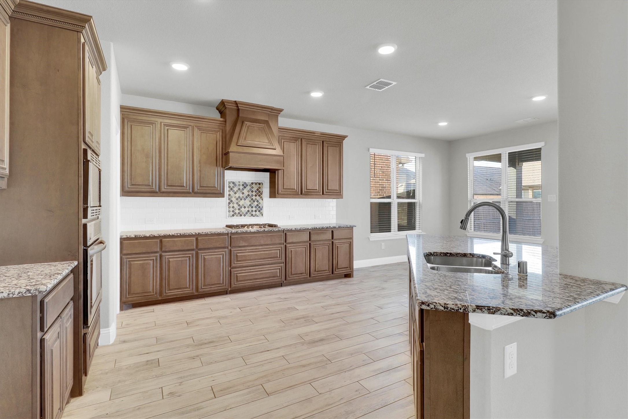 2701 Upland Trail Lane Aubrey TX 76227
