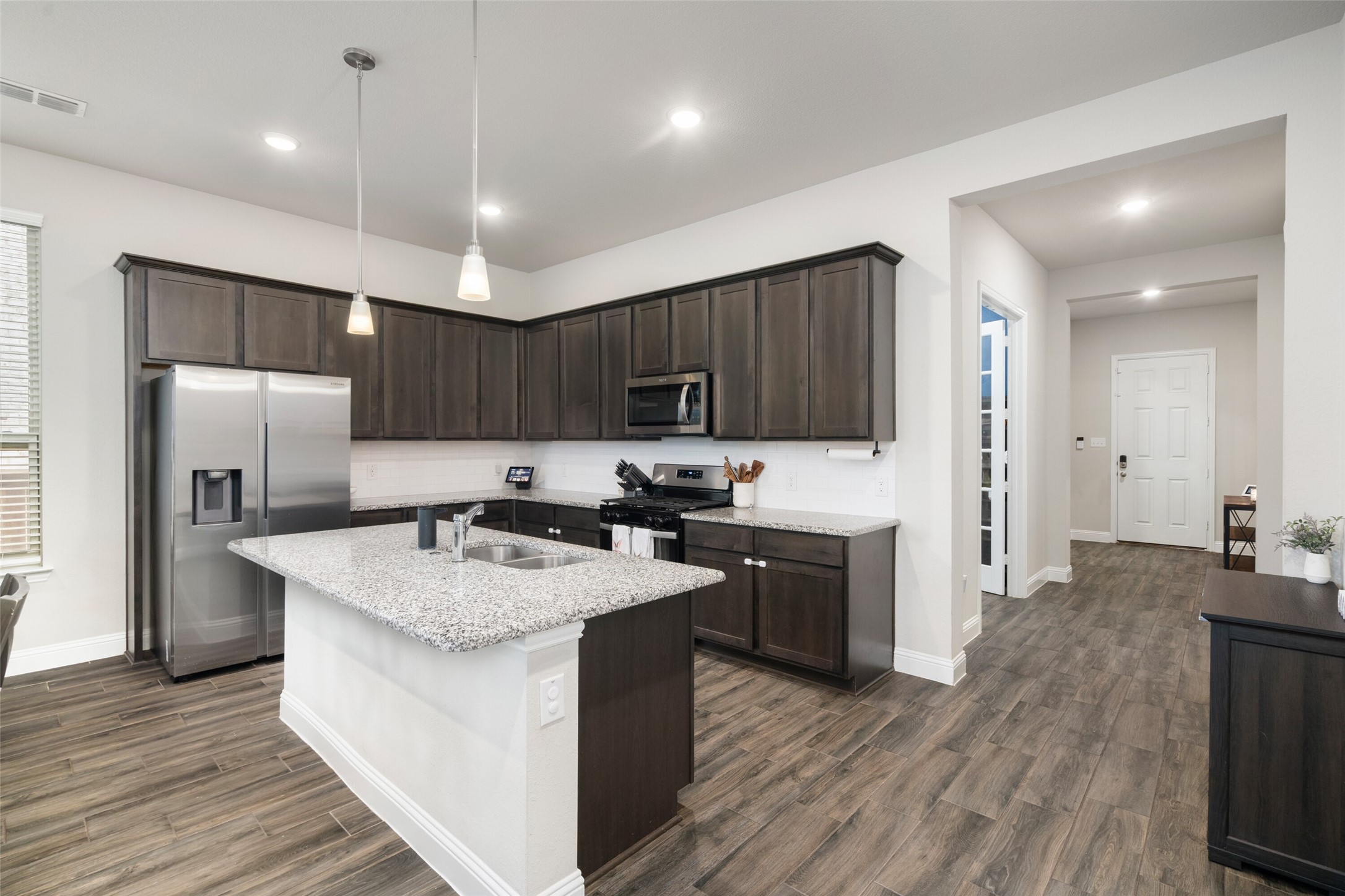 1213 Beach Boulevard Sherman TX 75090
