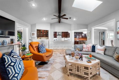 3841 Peter Pan Drive Dallas TX 75229