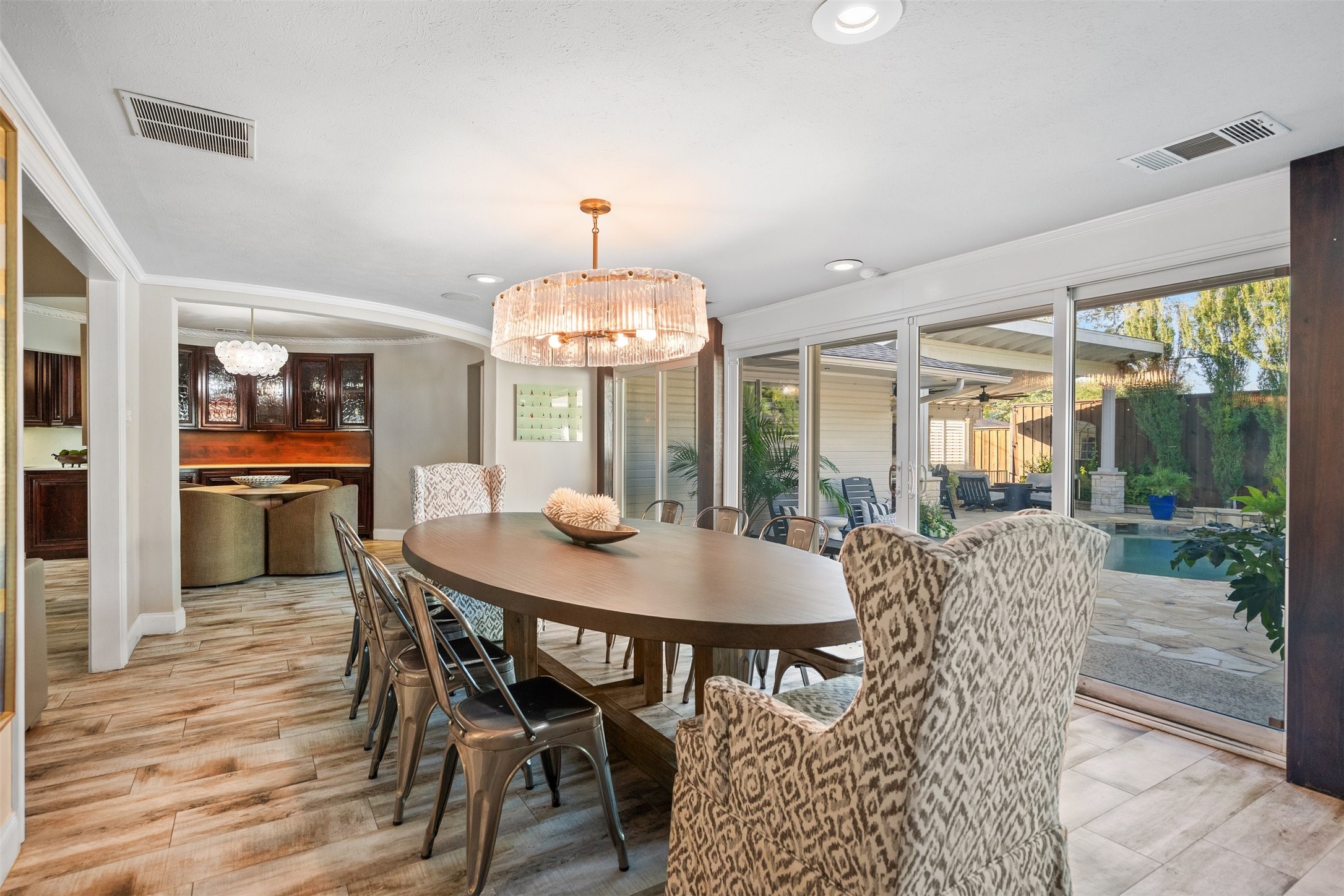 3841 Peter Pan Drive Dallas TX 75229