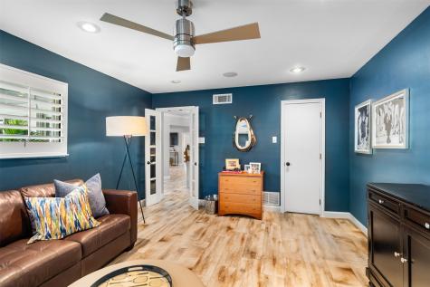 3841 Peter Pan Drive Dallas TX 75229