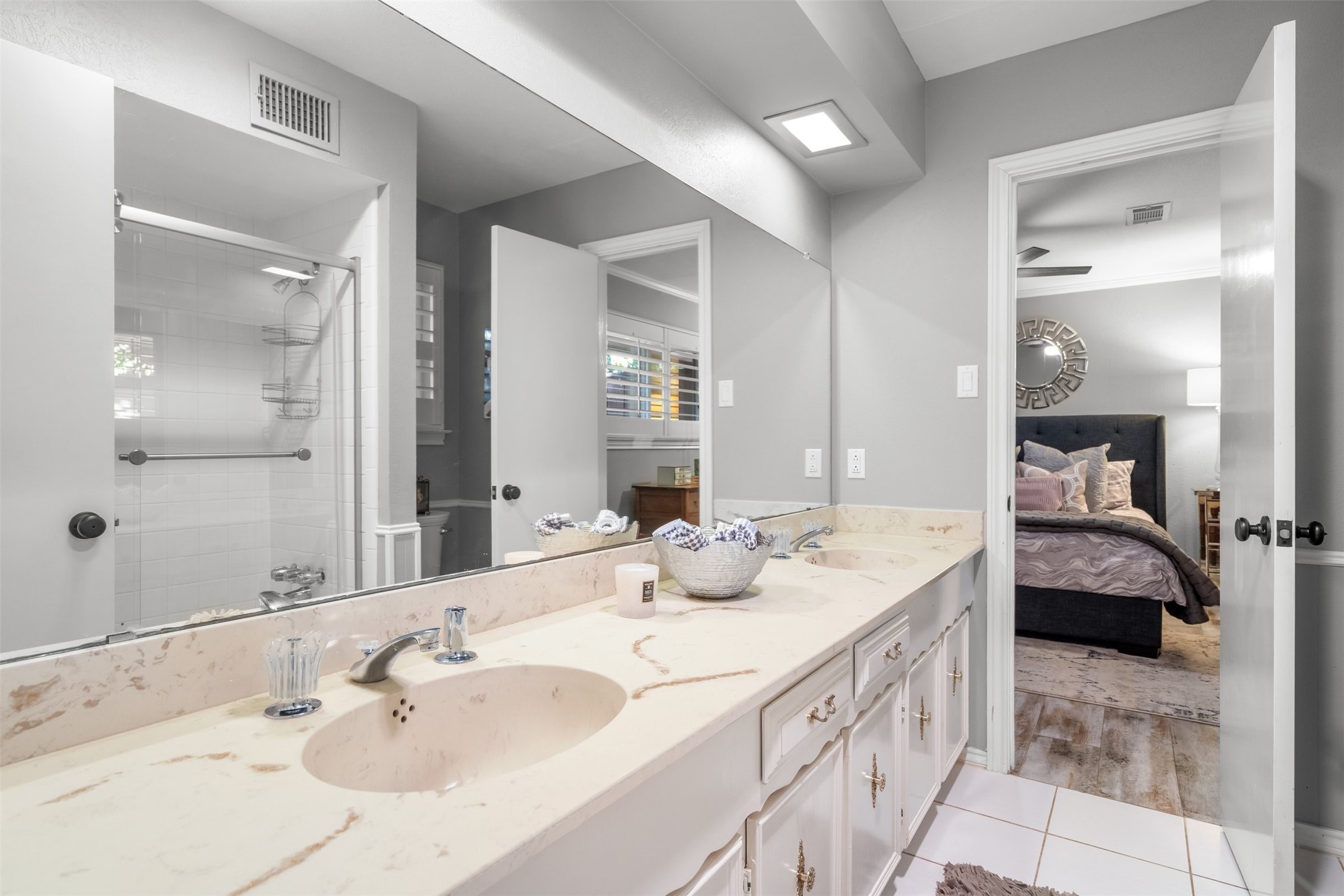 3841 Peter Pan Drive Dallas TX 75229