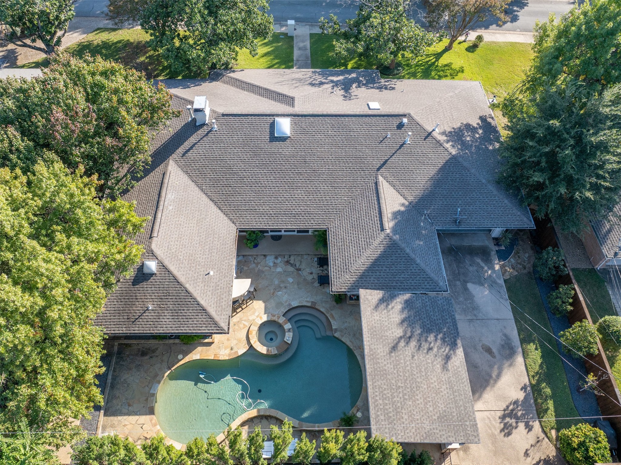 3841 Peter Pan Drive Dallas TX 75229