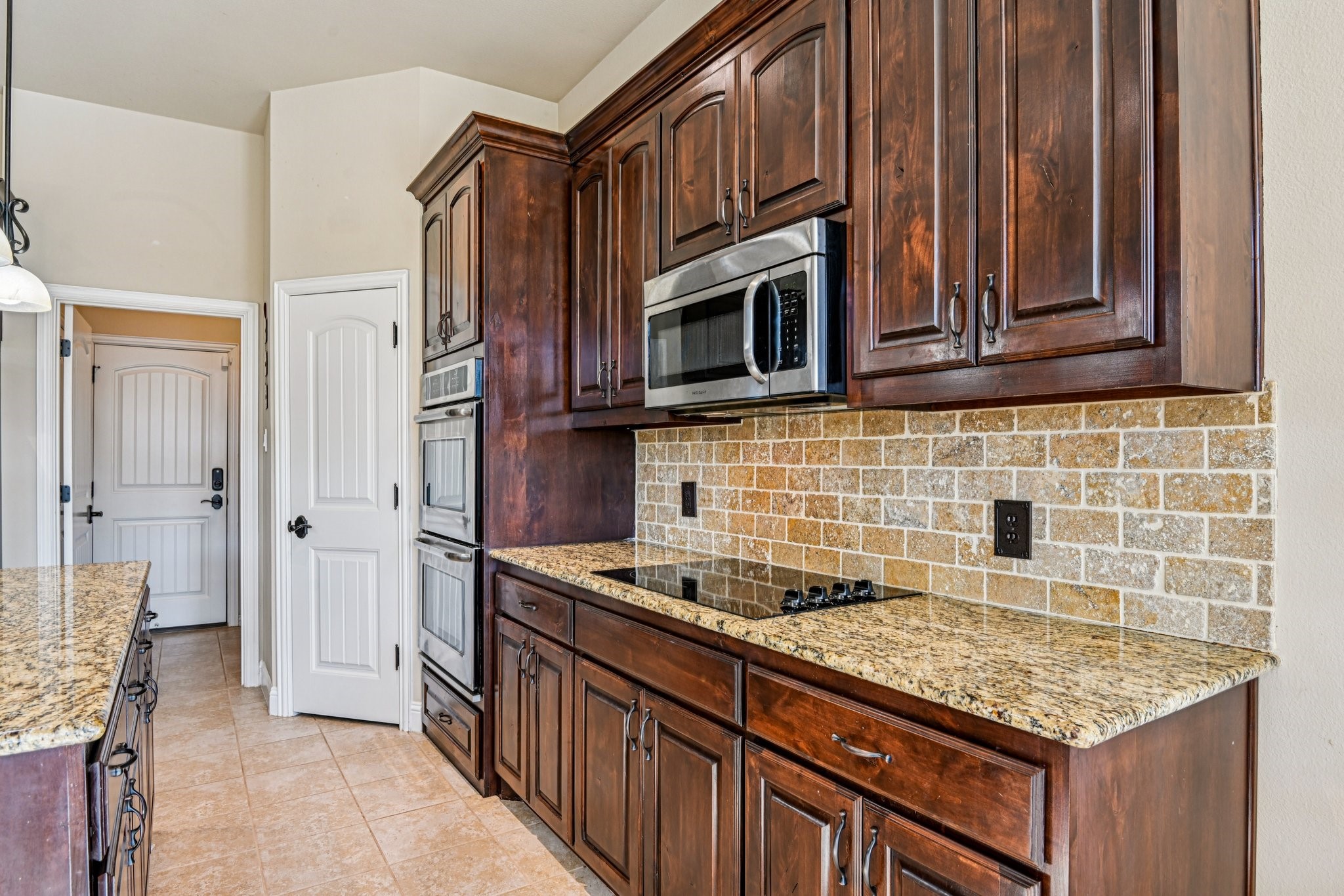 3209 Brighton Drive Midlothian TX 76065