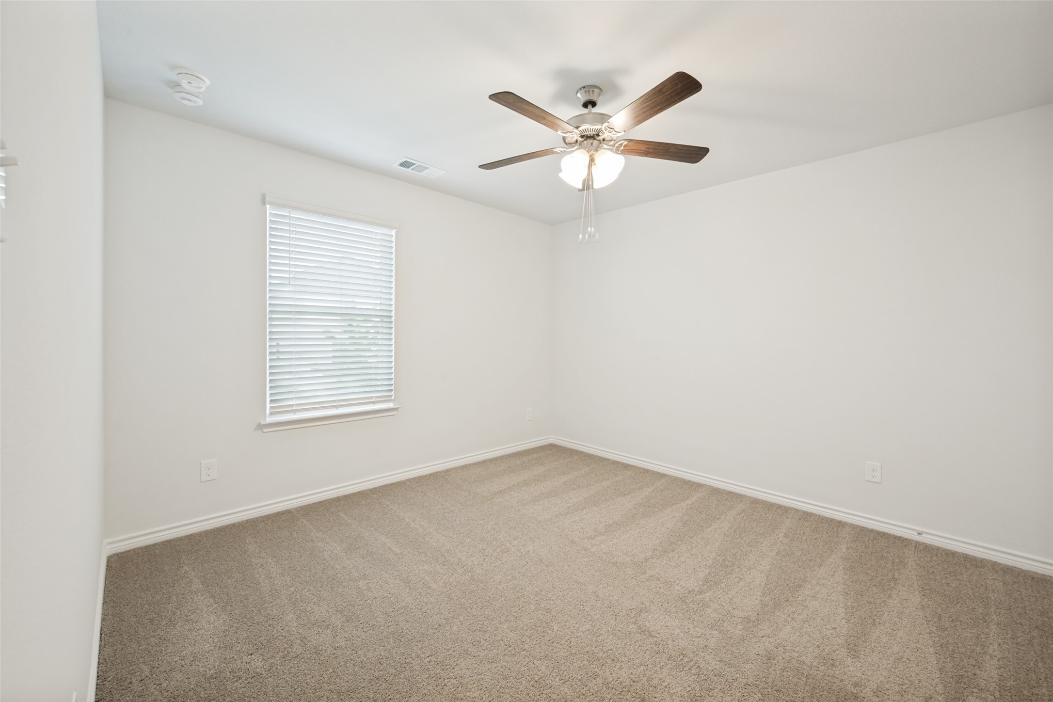 5569 Willamette Drive Fort Worth TX 76119