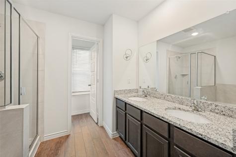5569 Willamette Drive Fort Worth TX 76119