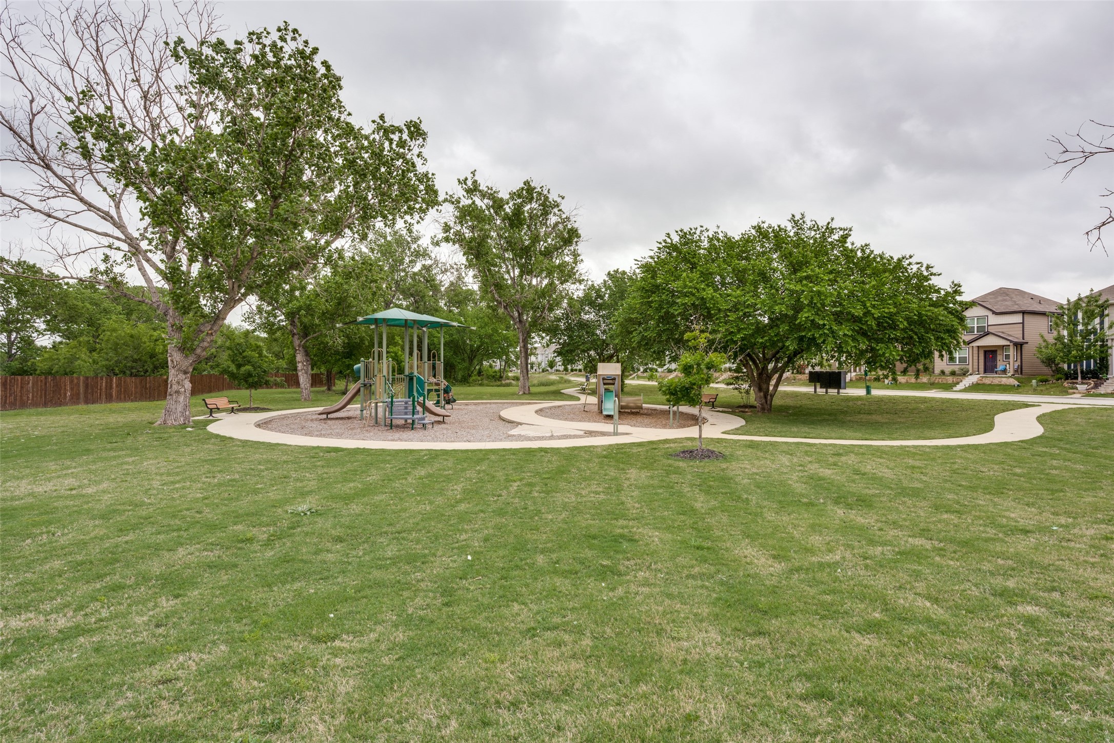 5569 Willamette Drive Fort Worth TX 76119