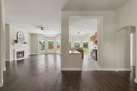200 Hardwicke Lane Little Elm TX 75068