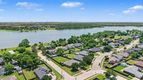200 Hardwicke Lane Little Elm TX 75068