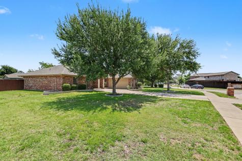 200 Hardwicke Lane Little Elm TX 75068