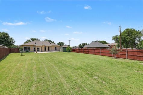 200 Hardwicke Lane Little Elm TX 75068