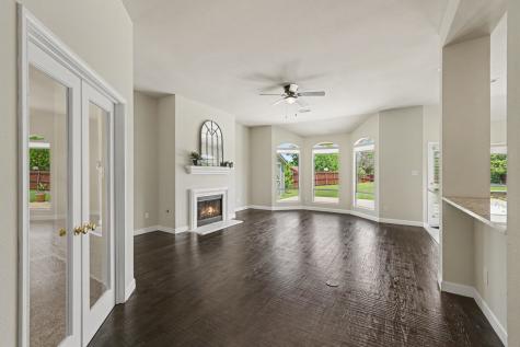 200 Hardwicke Lane Little Elm TX 75068