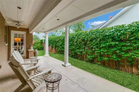 712 Lipscomb Avenue Dallas TX 75214