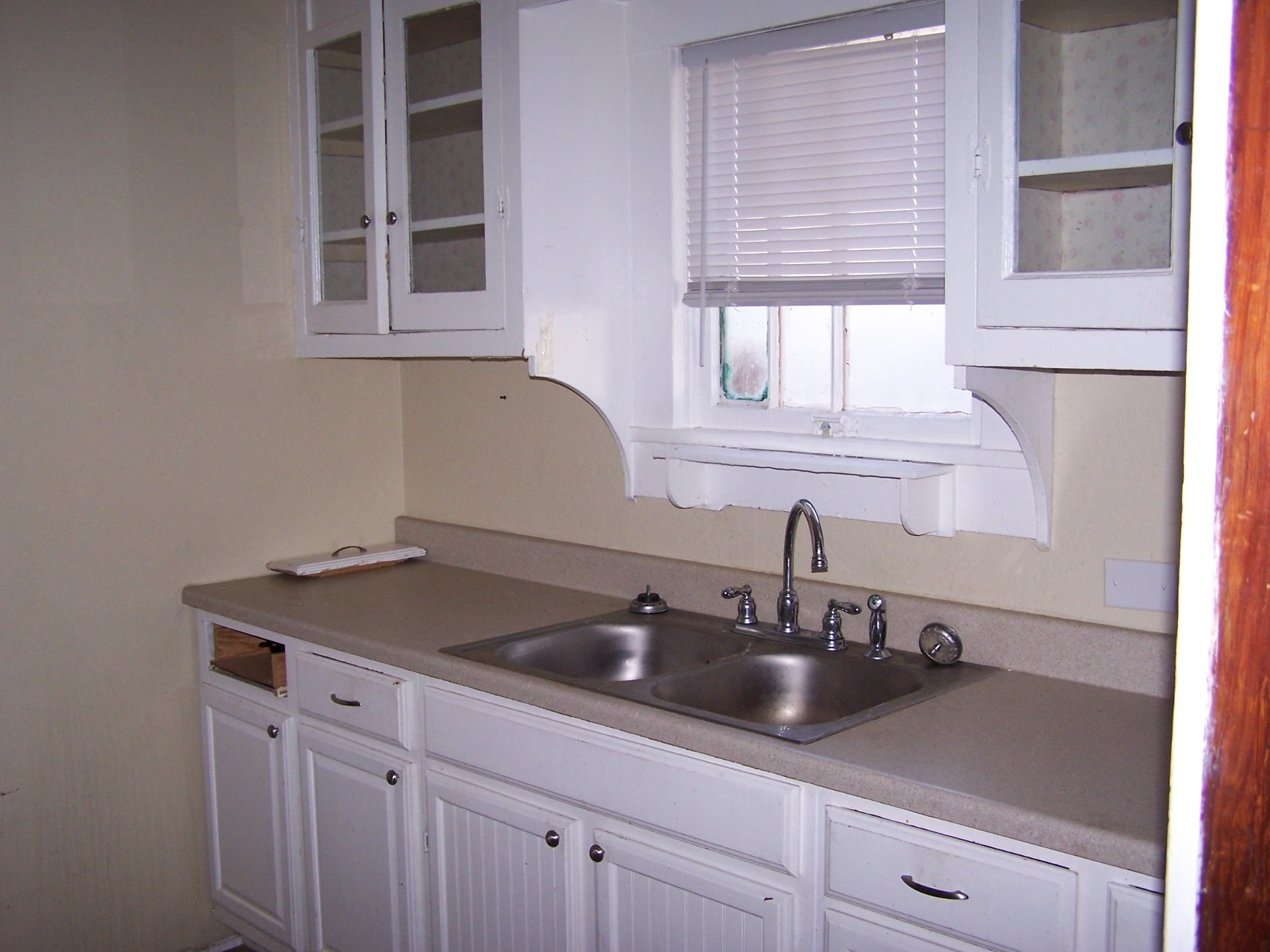 1311 W Woodard Street Denison TX 75020
