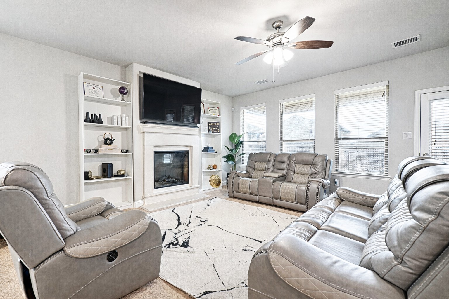 117 Finlee Lane Red Oak TX 75154