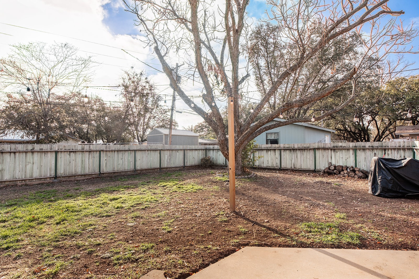 2005 S China Street Brady TX 76825