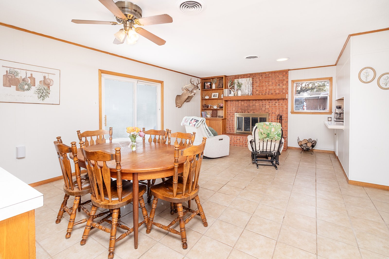 2005 S China Street Brady TX 76825