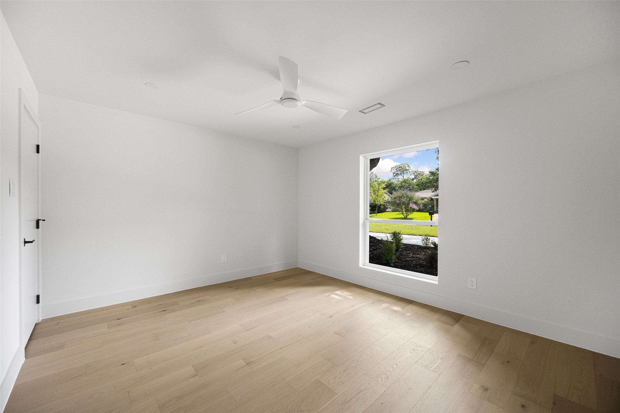 7512 Woodstone Lane Dallas TX 75248