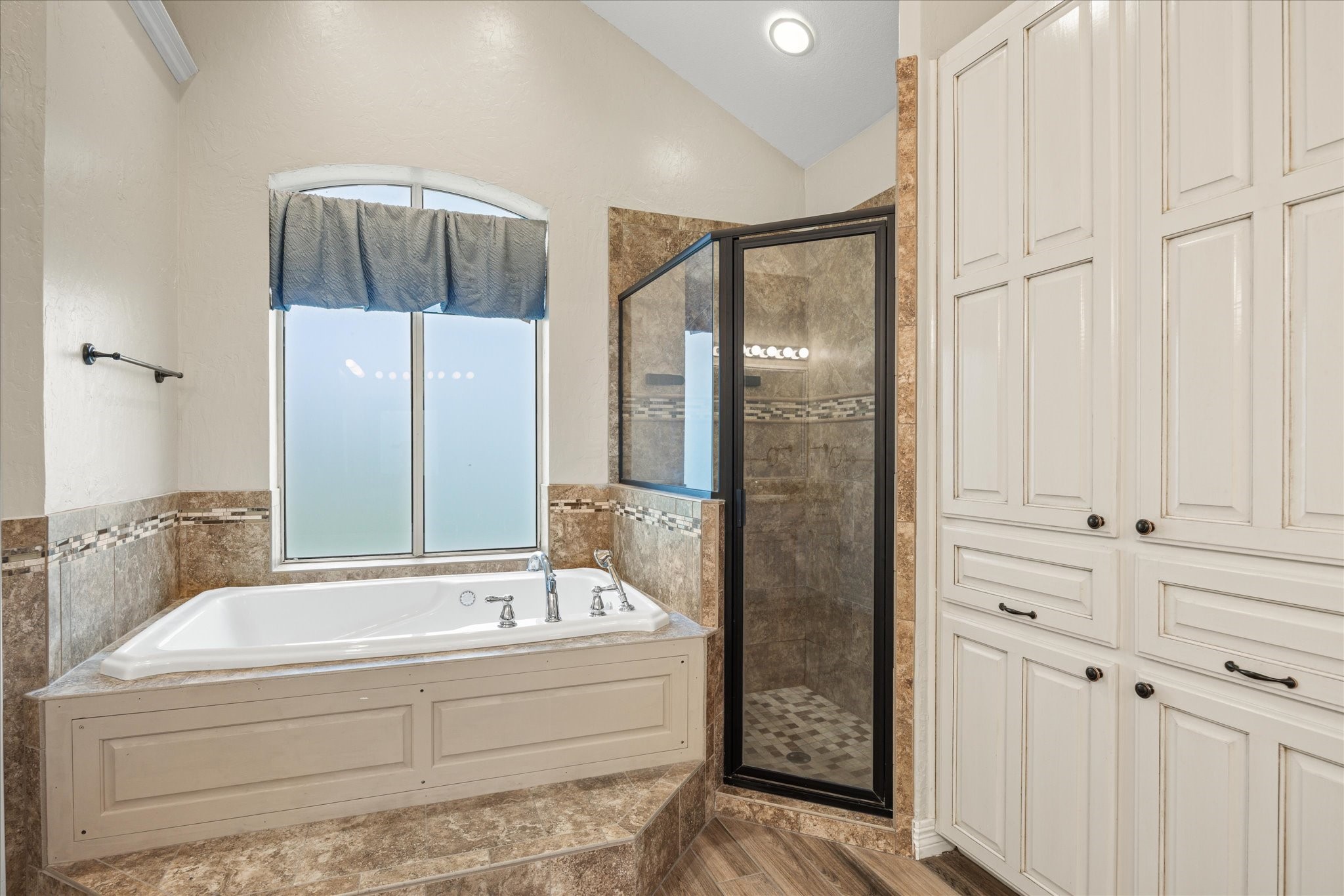 9616 Air Park Drive Granbury TX 76049