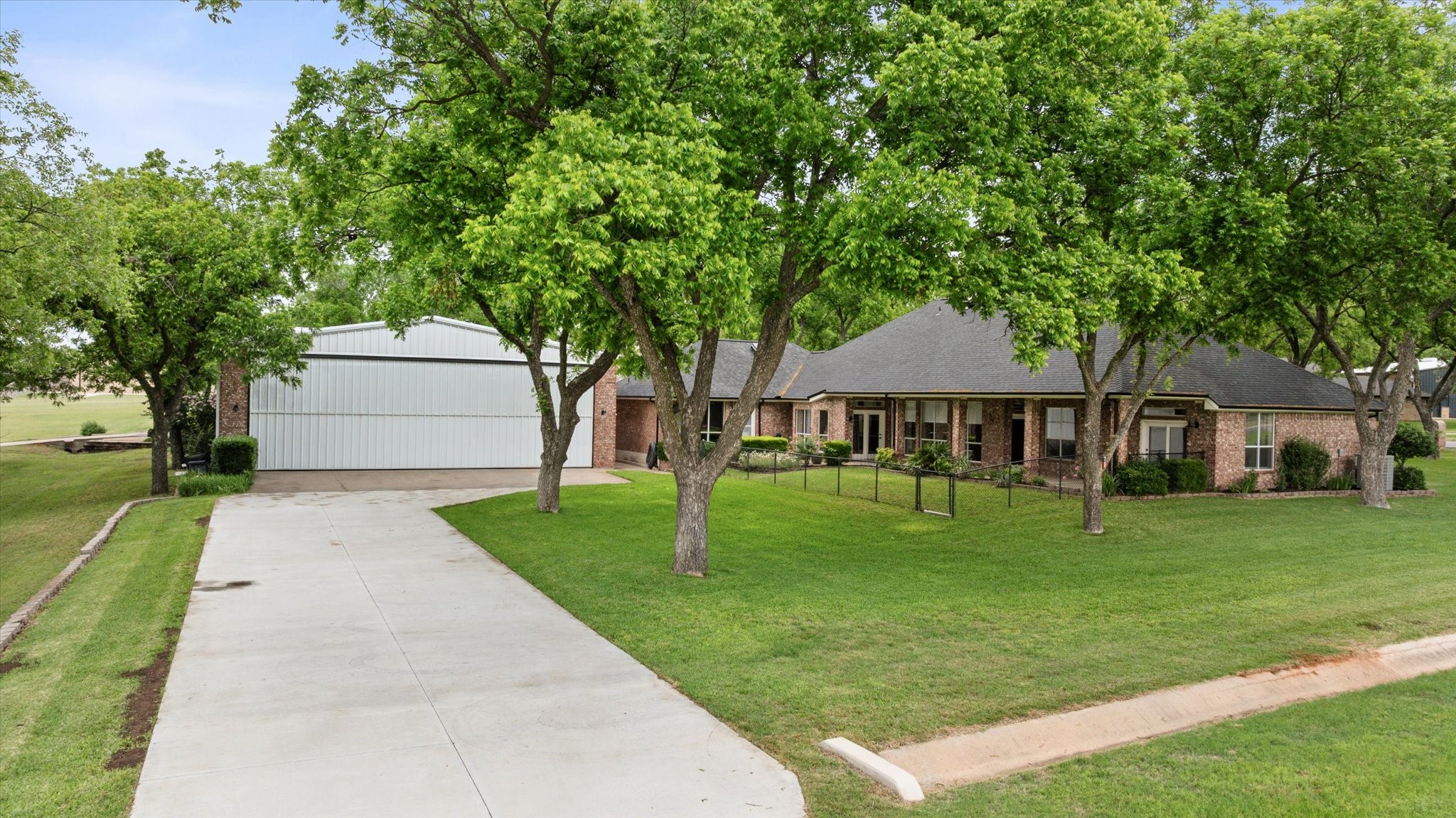 9616 Air Park Drive Granbury TX 76049