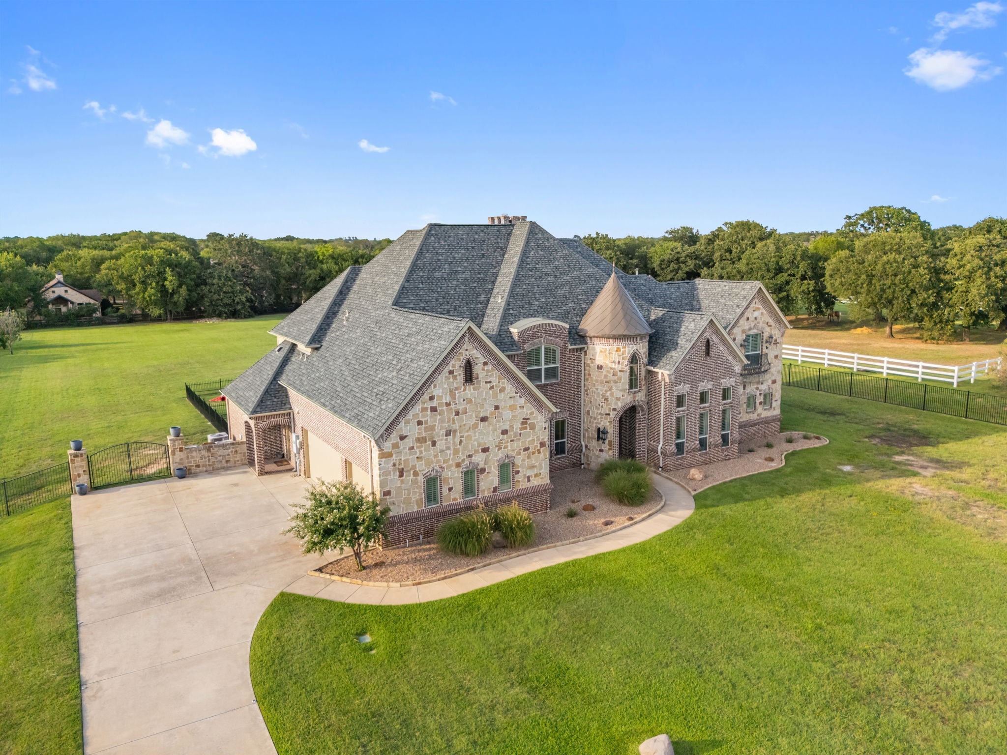 1311 Appaloosa Circle Bartonville TX 76226