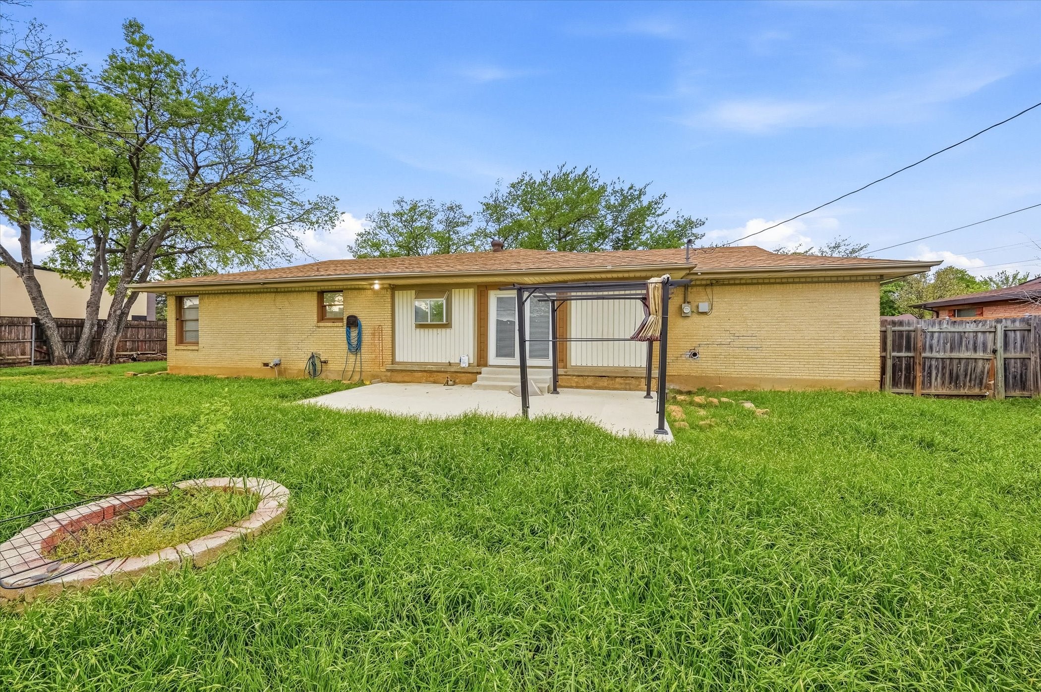 4212 Ken Michael Court North Richland Hills TX 76180