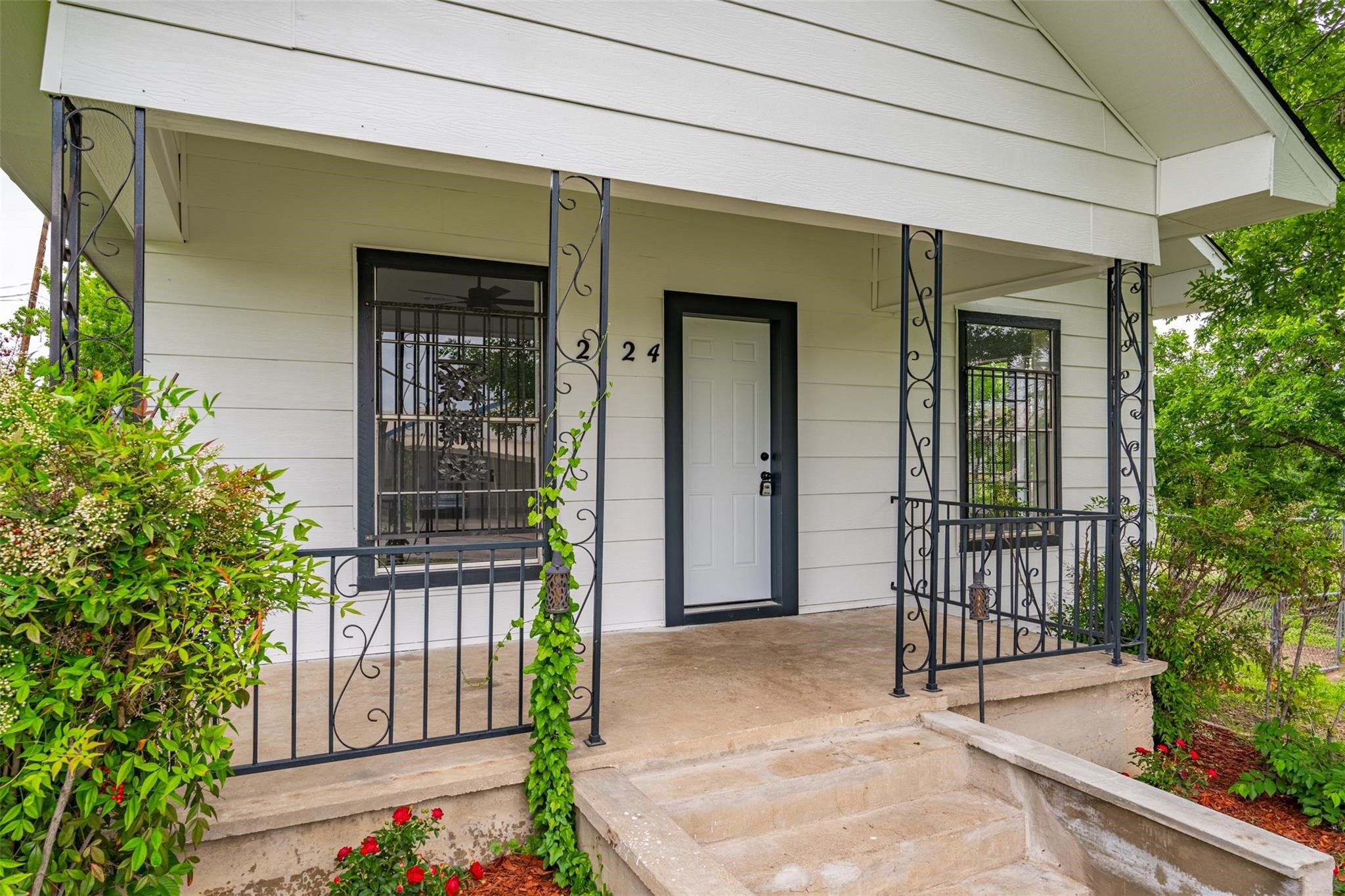 2124 21st Street Fort Worth TX 76164