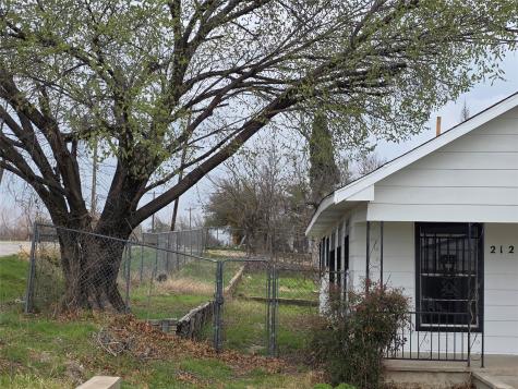 2124 21ST Street Fort Worth TX 76164