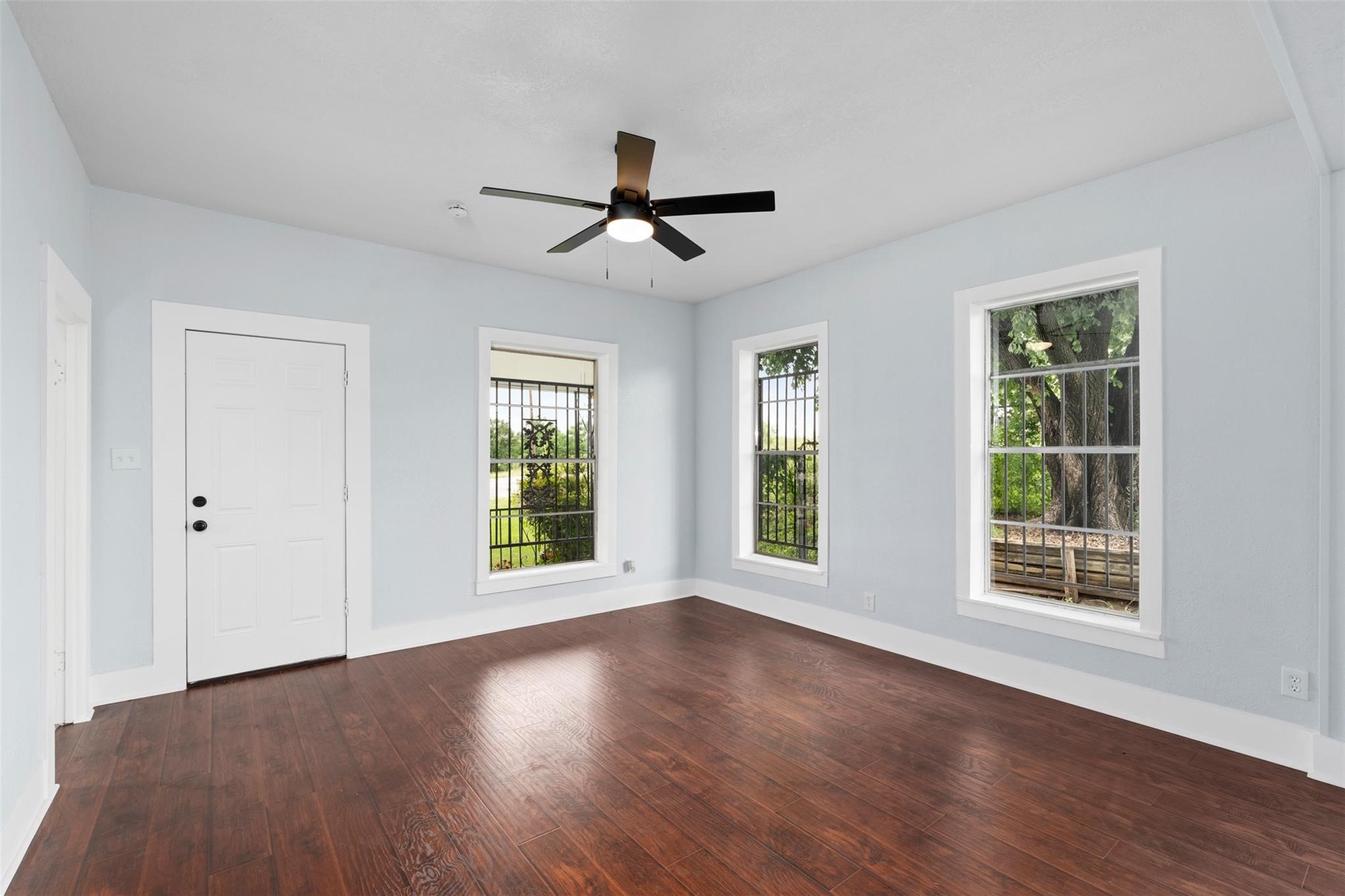 2124 21st Street Fort Worth TX 76164
