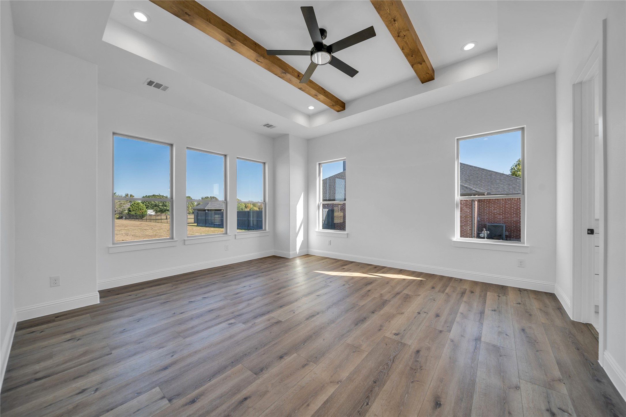 819 Meadow Lark Lane Red Oak TX 75154