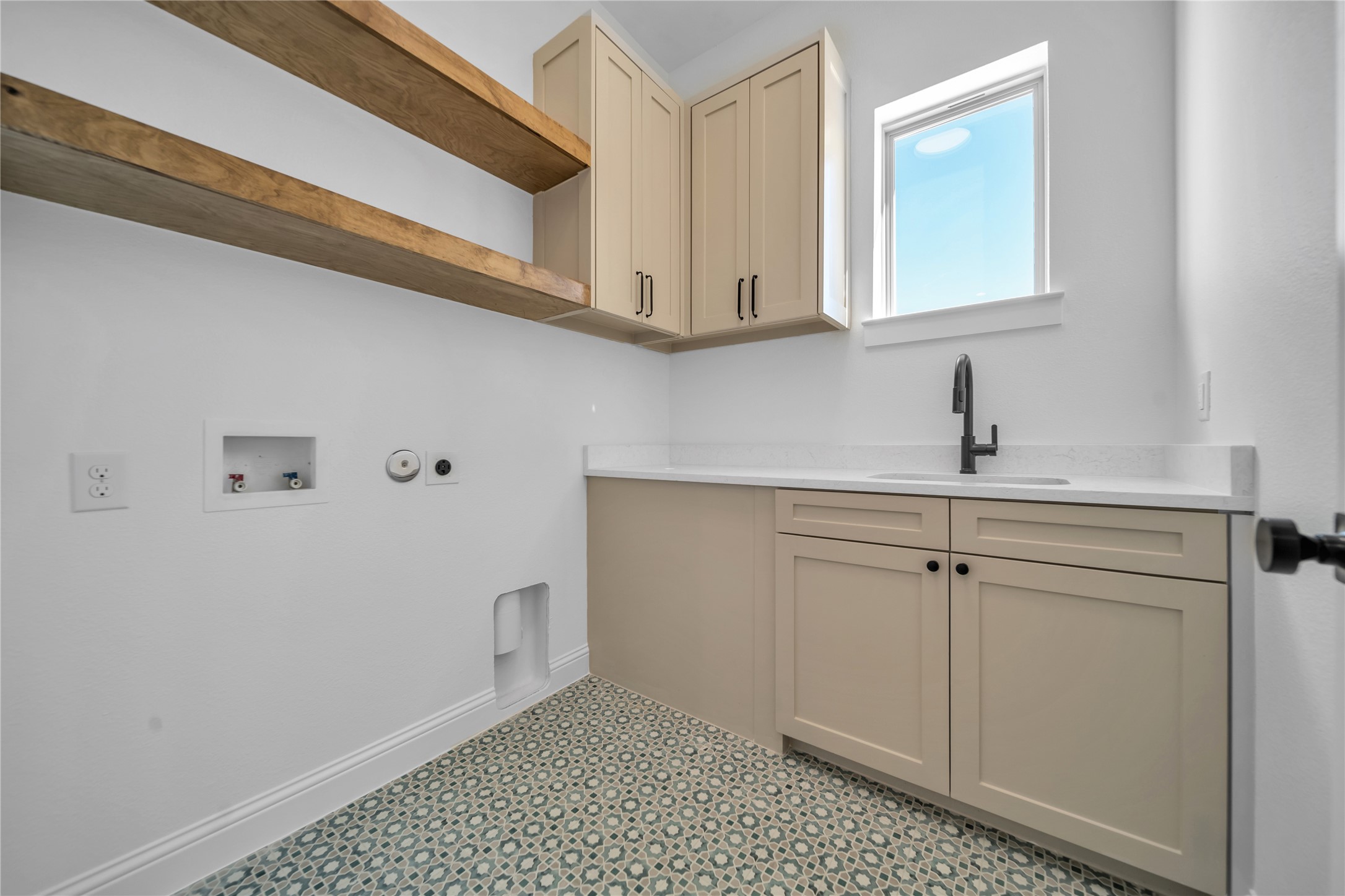 819 Meadow Lark Lane Red Oak TX 75154