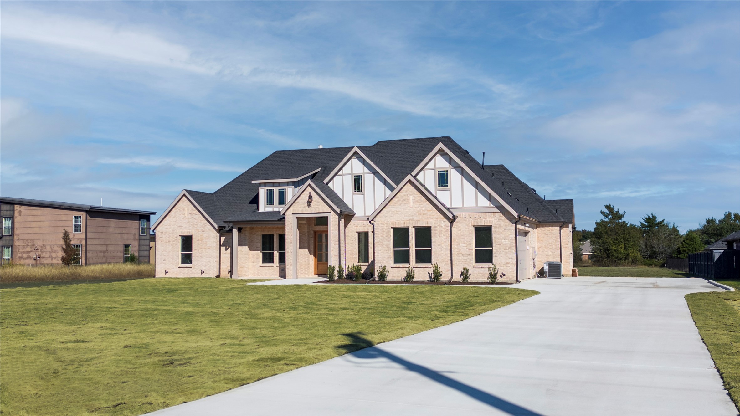 819 Meadow Lark Lane Red Oak TX 75154