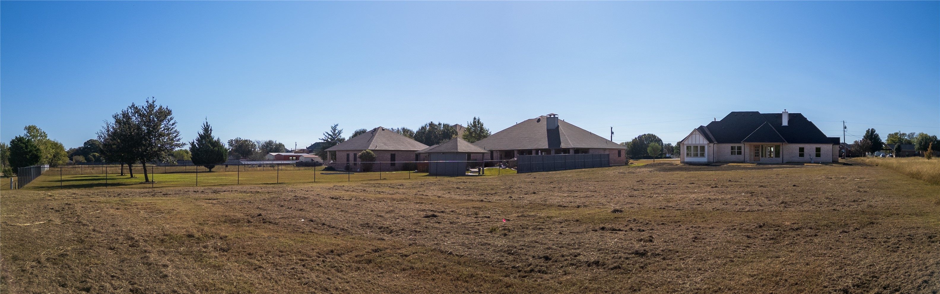 819 Meadow Lark Lane Red Oak TX 75154