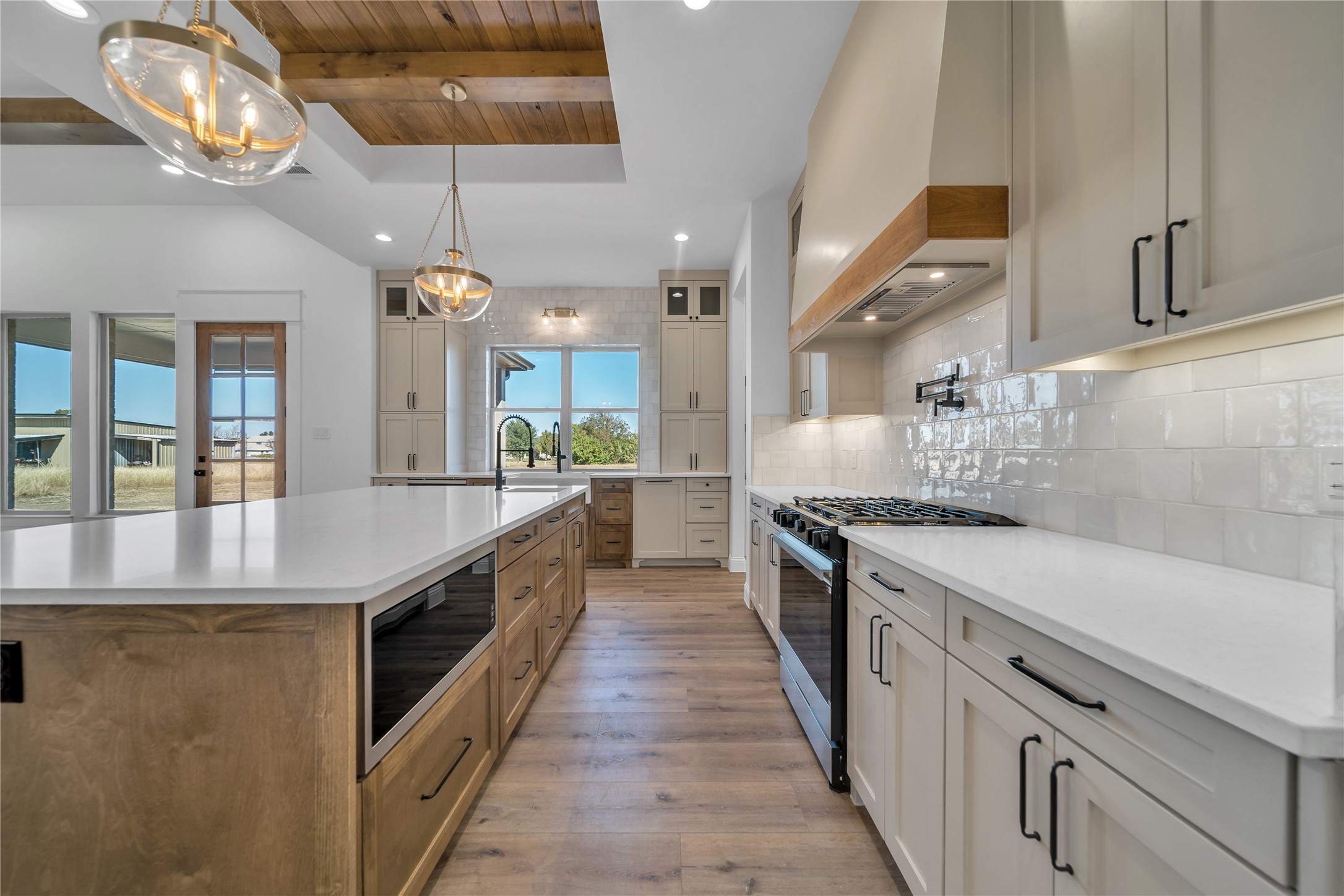 819 Meadow Lark Lane Red Oak TX 75154