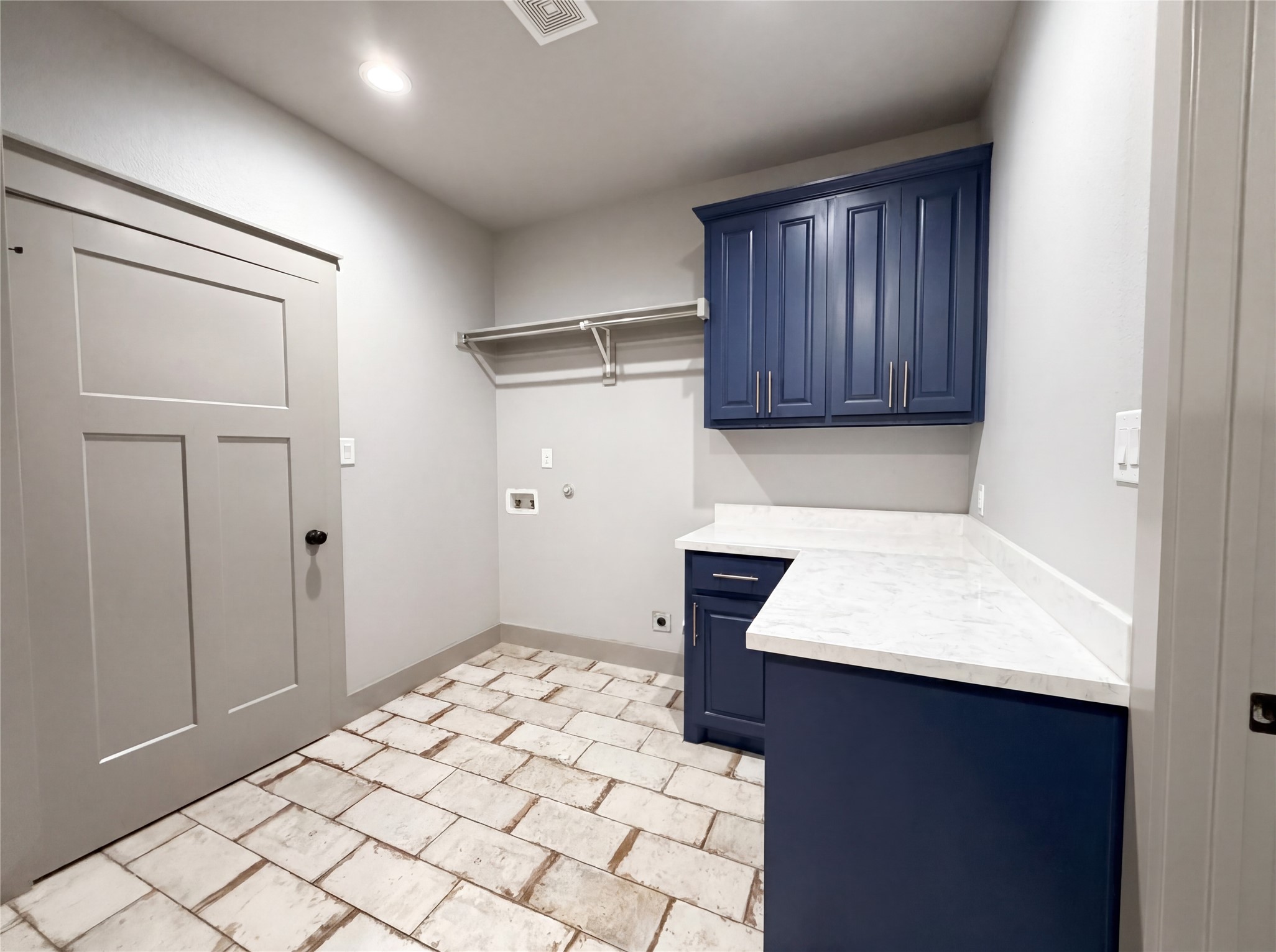 725 Cheyenne Trail Trenton TX 75490