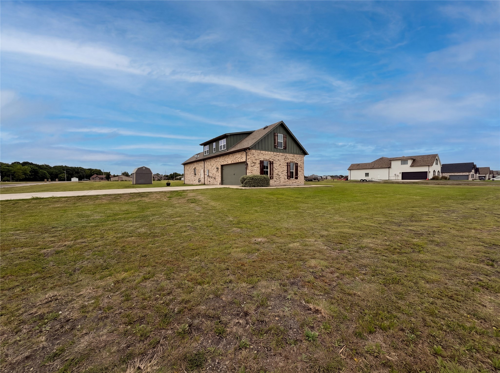 725 Cheyenne Trail Trenton TX 75490
