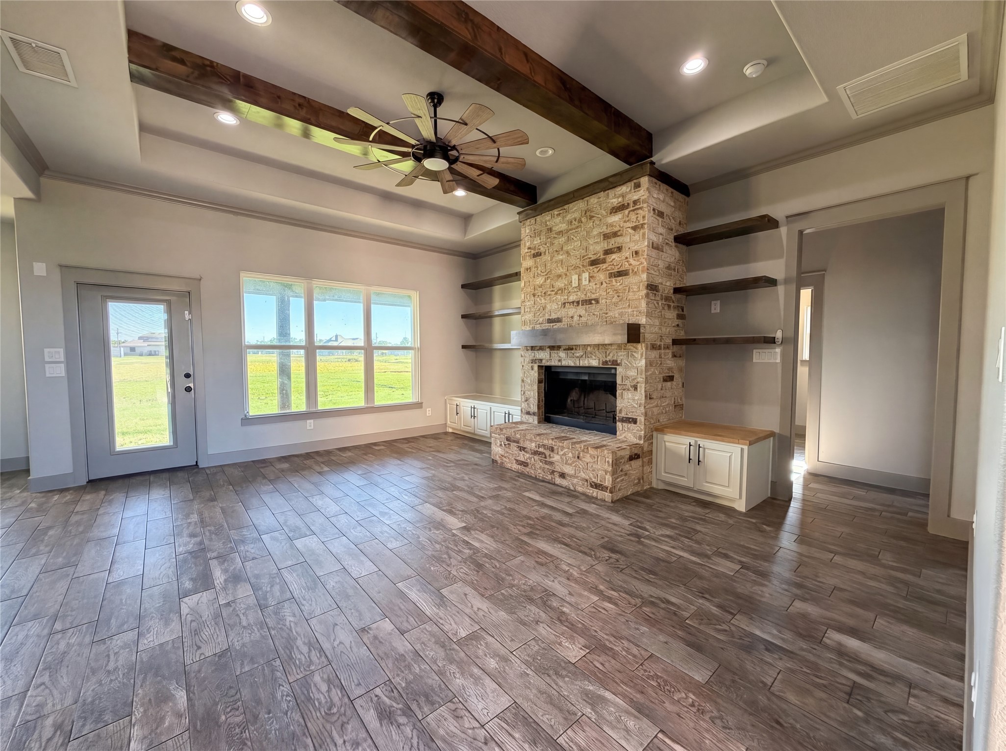 725 Cheyenne Trail Trenton TX 75490