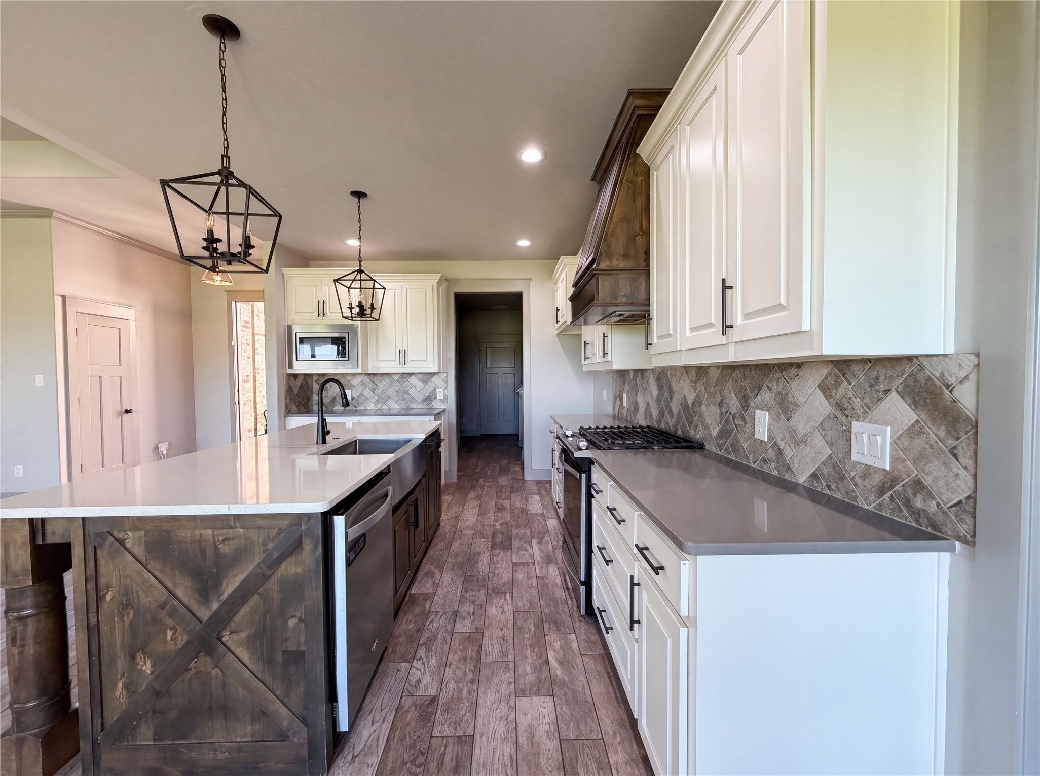 725 Cheyenne Trail Trenton TX 75490