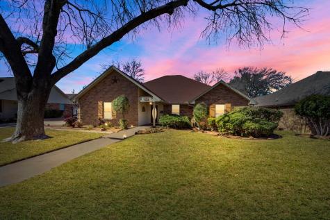 4704 Michelle Drive Arlington TX 76016