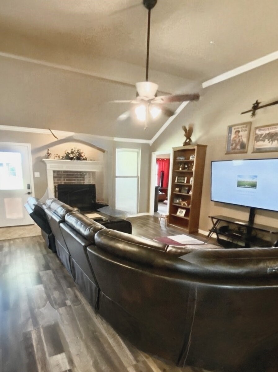 1005 Terrace Drive Bangs TX 76823