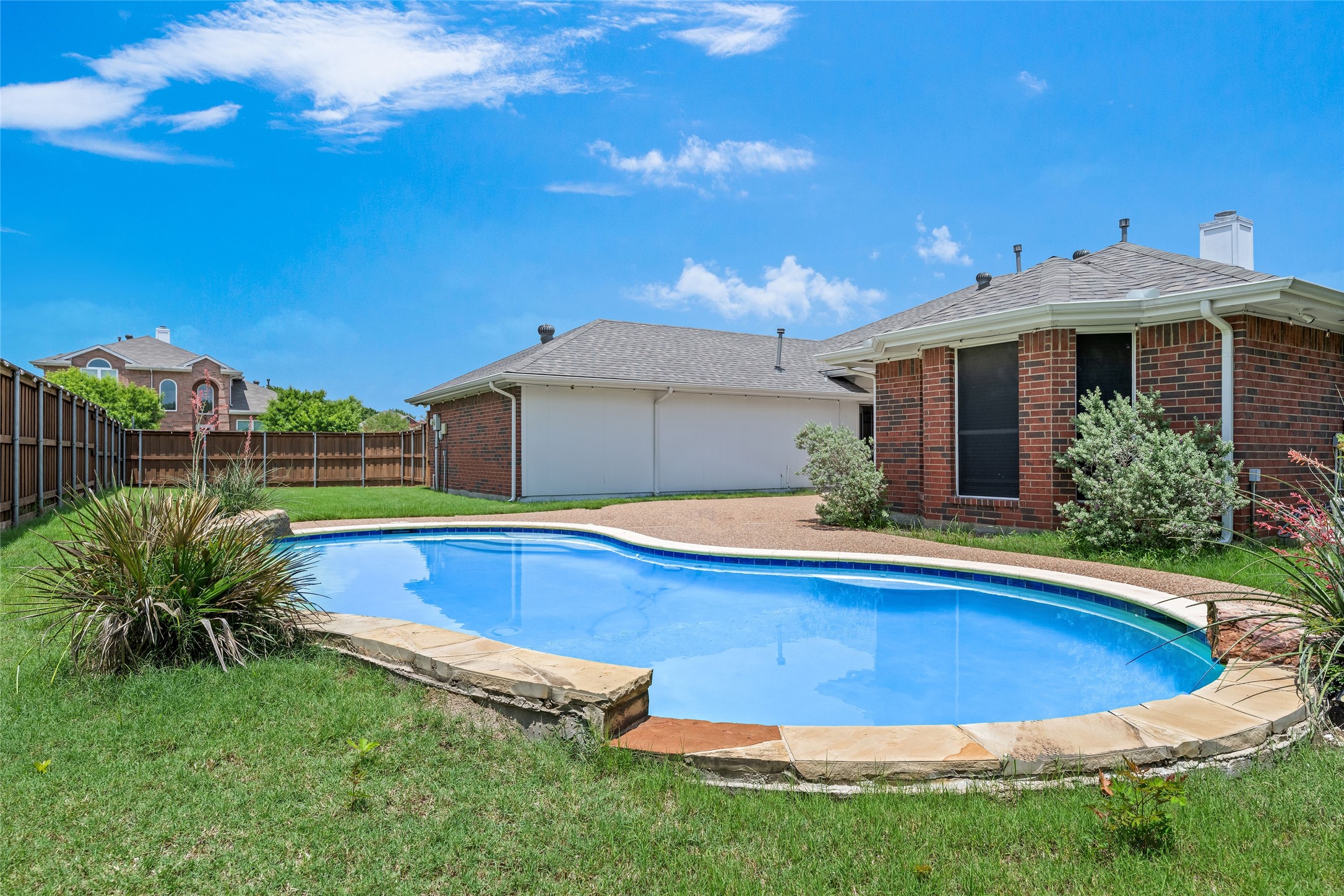 335 Linhurst Drive Murphy TX 75094