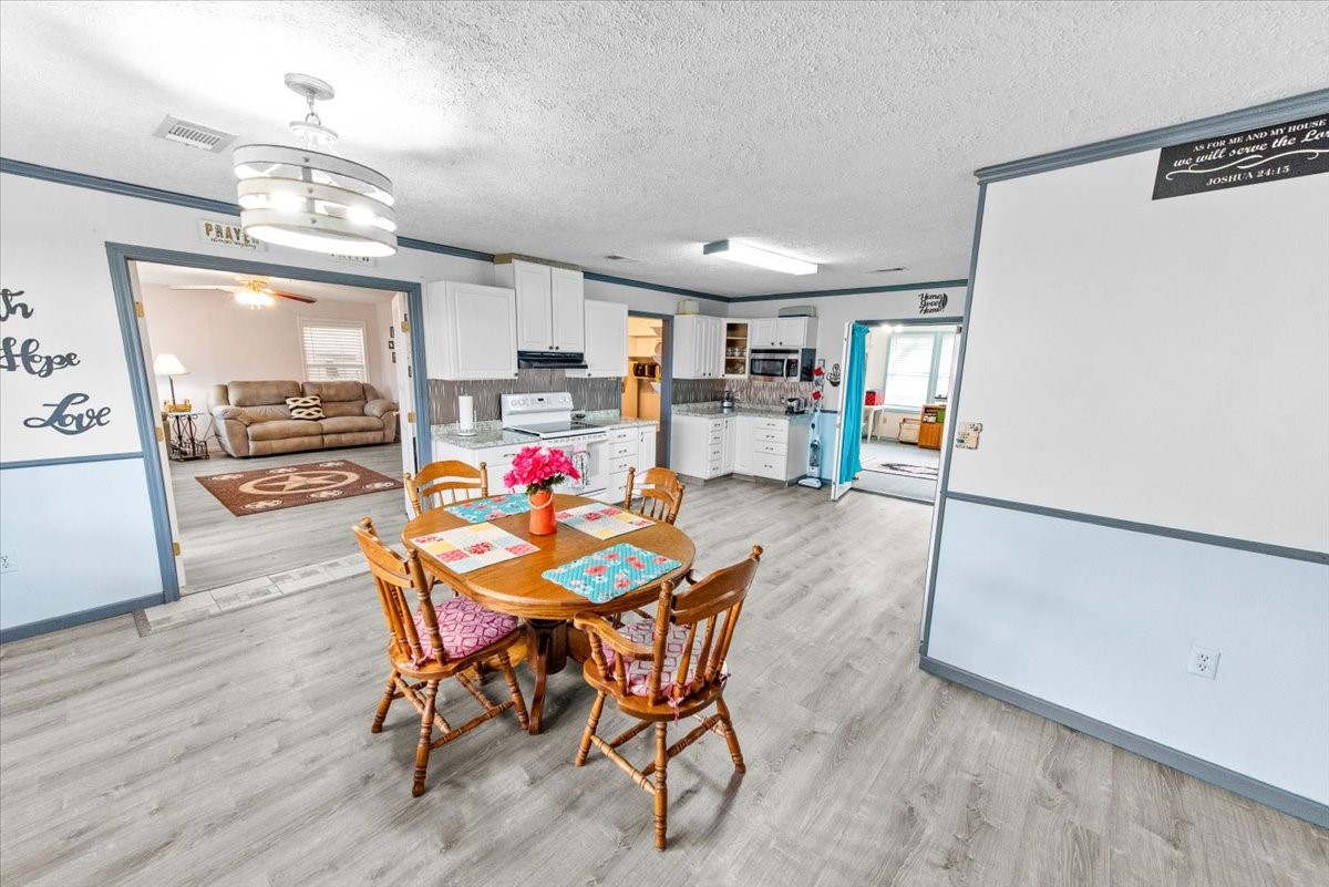 158 County Road 1733 Clifton TX 76634