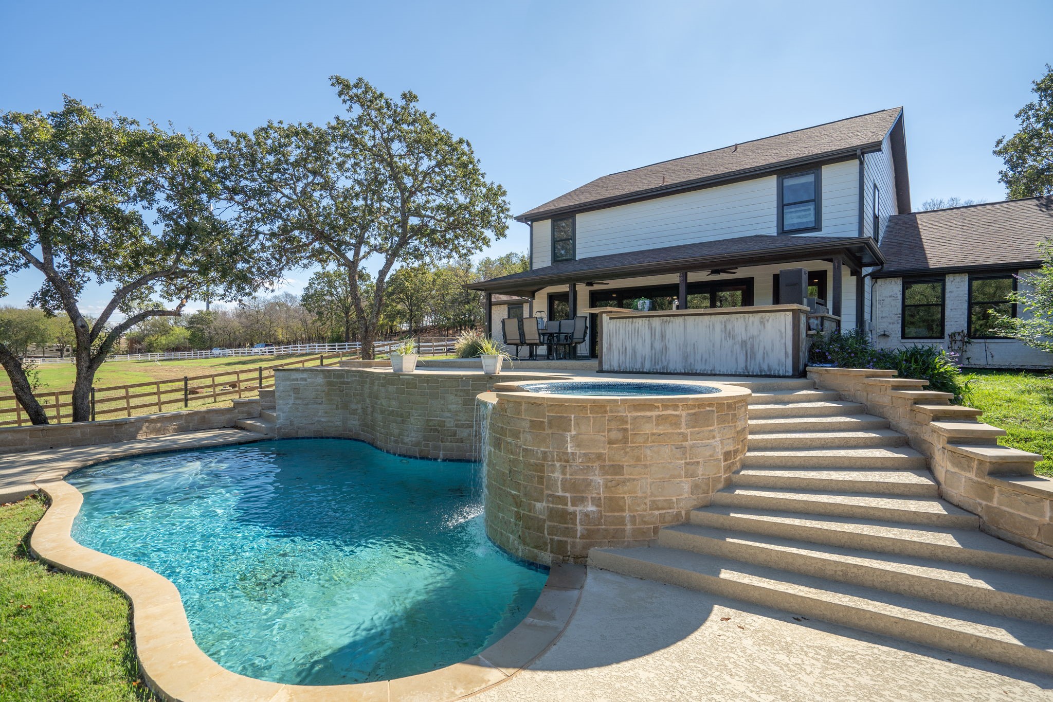 950 Naylor Road Cross Roads TX 76227