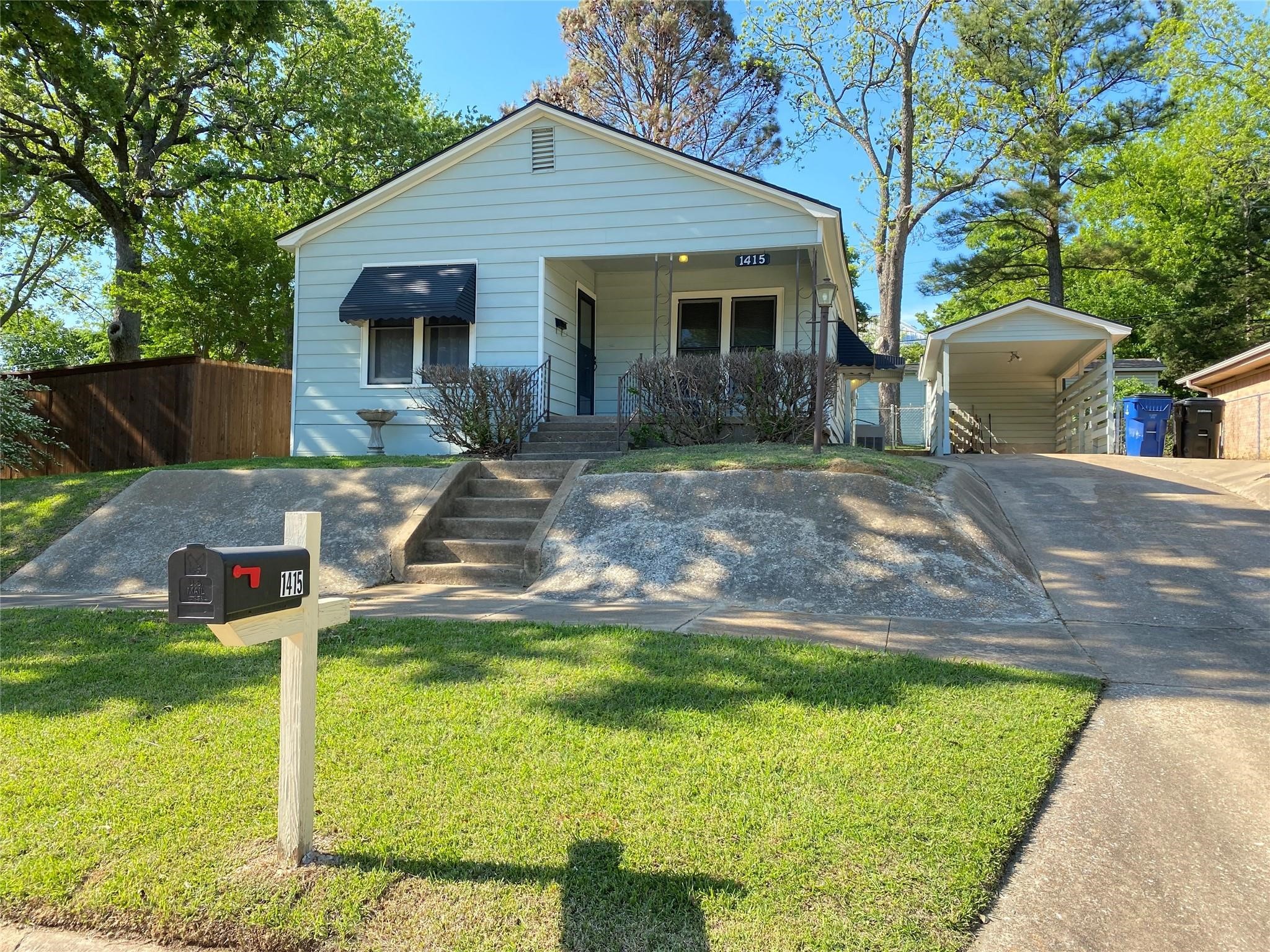 1415 W Crawford Street Denison TX 75020