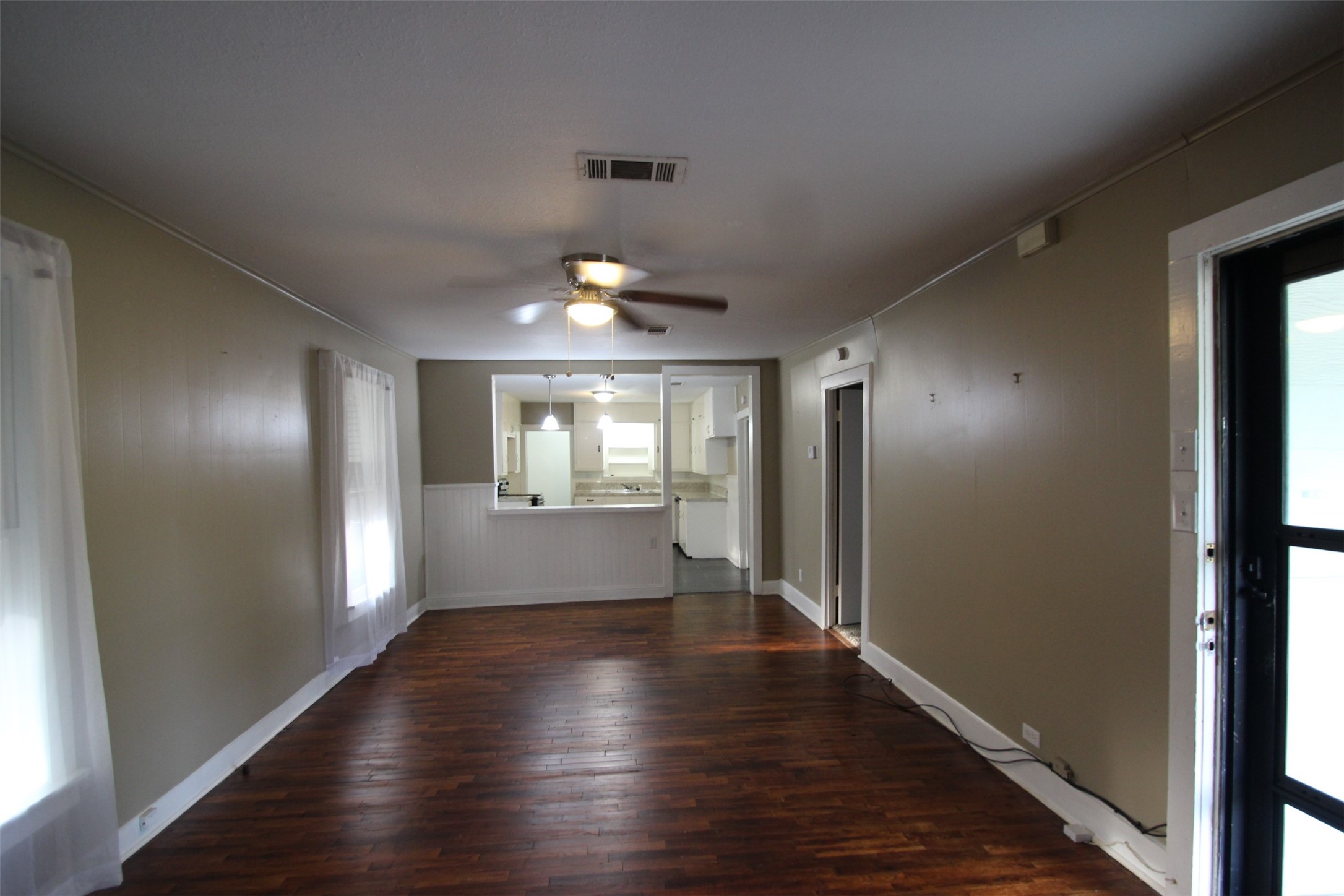 1415 W Crawford Street Denison TX 75020