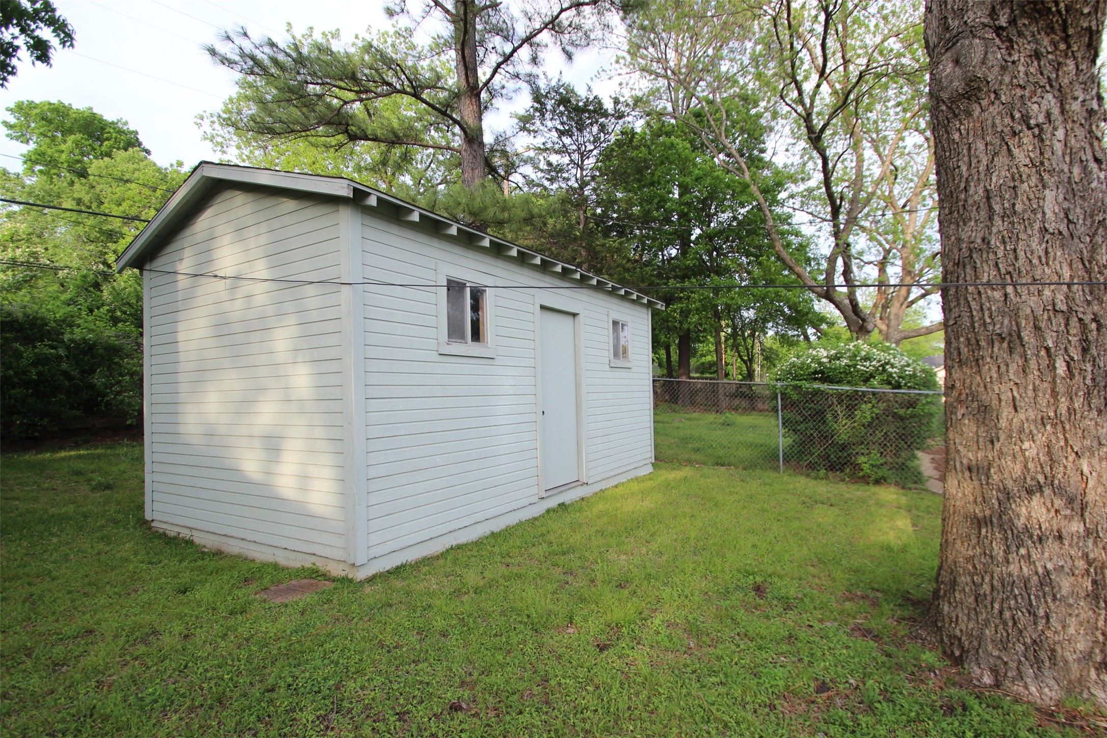 1415 W Crawford Street Denison TX 75020
